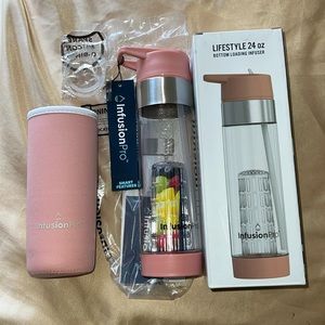Infusion Pro Reusable Water Bottle 24oz